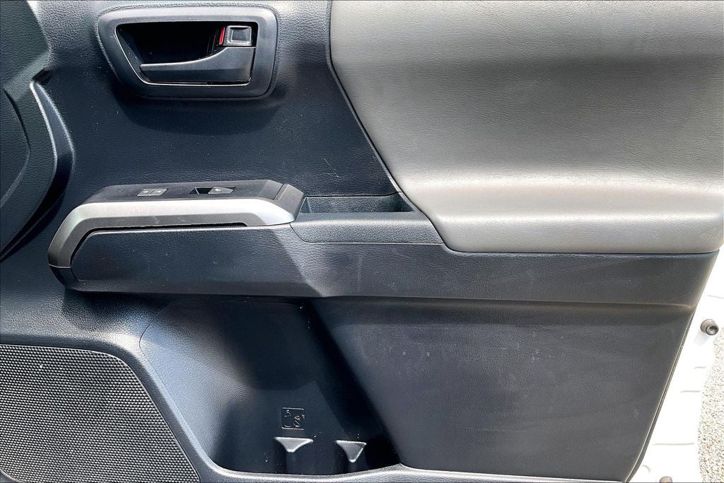 2018 Toyota Tacoma SR5 V6