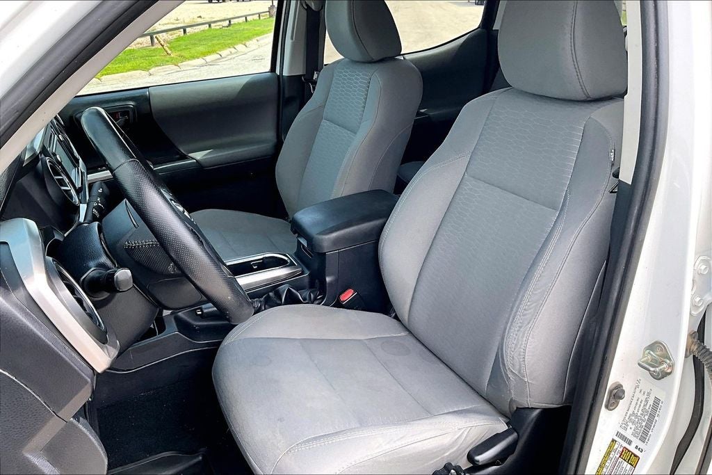 2018 Toyota Tacoma SR5 V6