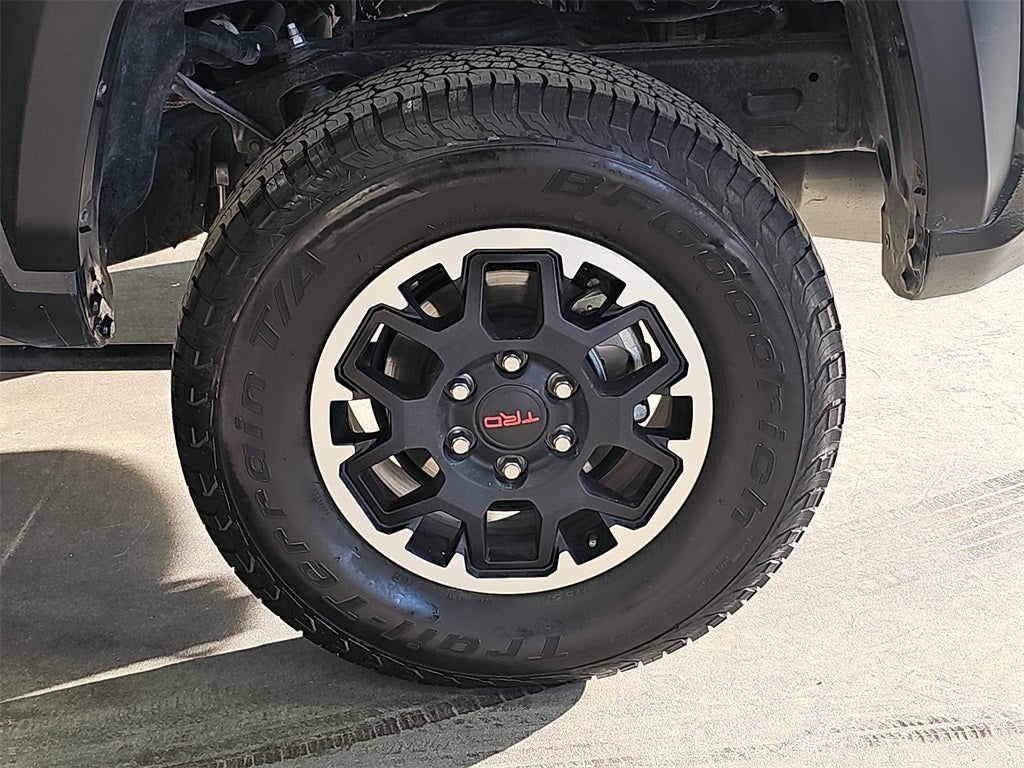 2025 Toyota Tacoma TRD Off-Road