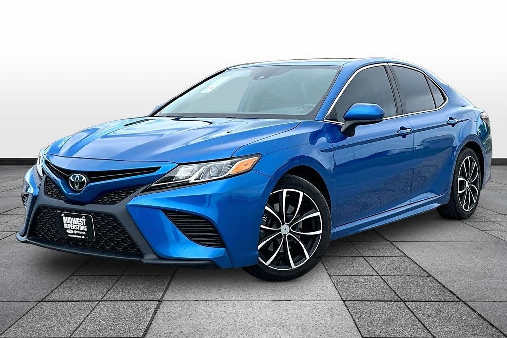 2019 Toyota Camry SE
