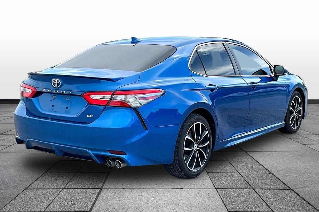 2019 Toyota Camry SE