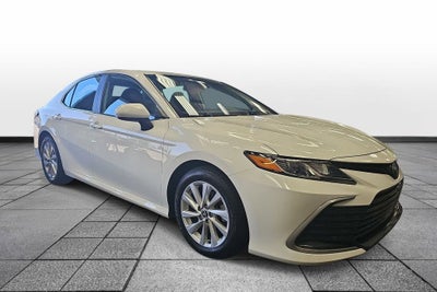 2023 Toyota CAMRY LE