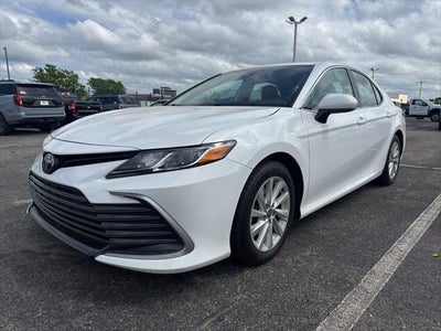 2023 Toyota CAMRY LE