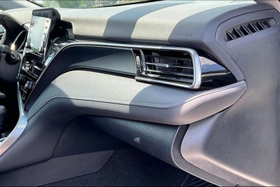 2021 Toyota Camry Hybrid LE