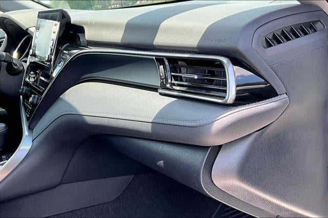 2021 Toyota Camry Hybrid LE