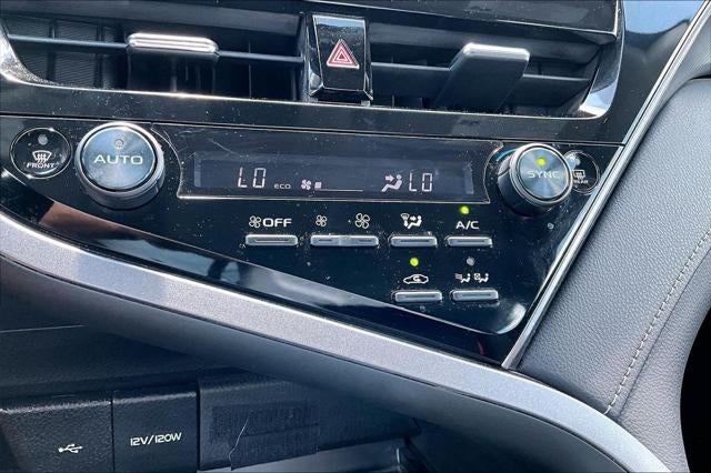 2021 Toyota Camry Hybrid LE