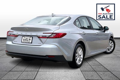 2025 Toyota CAMRY LE