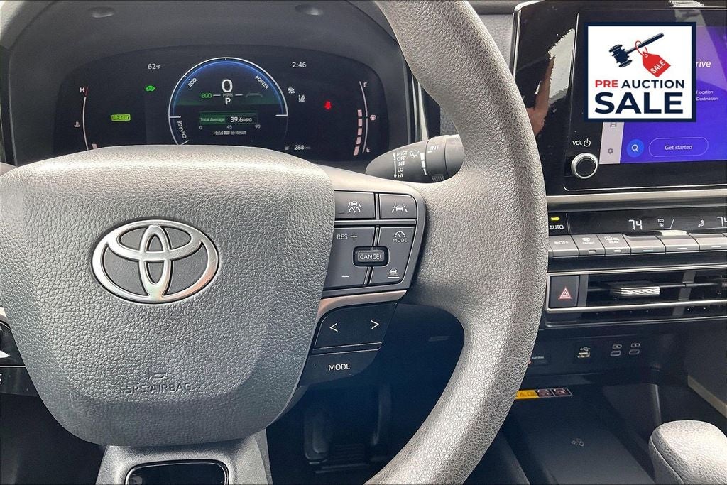 2025 Toyota CAMRY LE