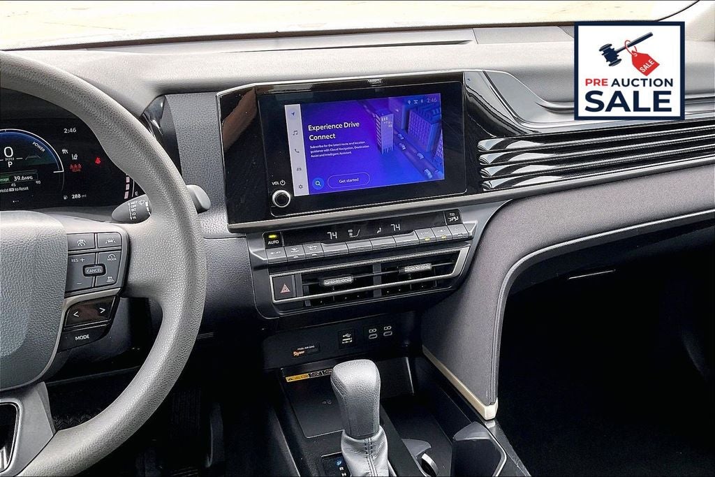 2025 Toyota CAMRY LE