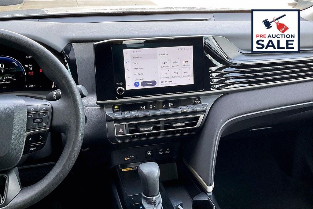 2025 Toyota Camry LE