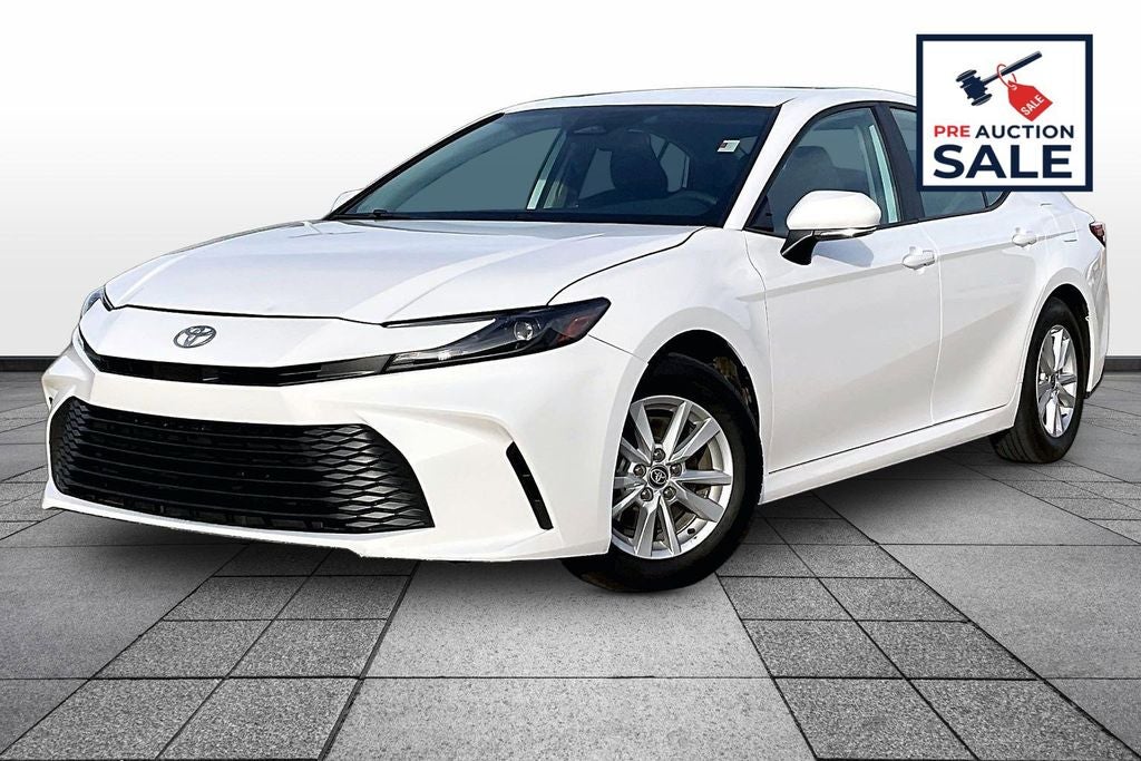 2025 Toyota CAMRY LE