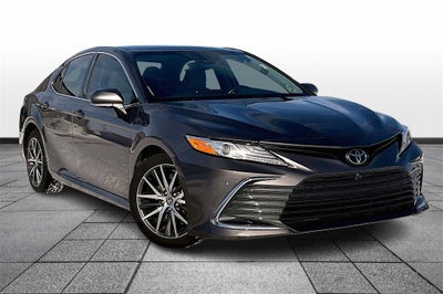 2023 Toyota CAMRY XLE