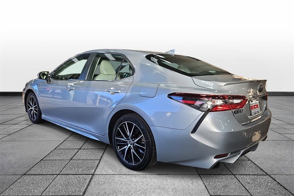 2021 Toyota CAMRY SE