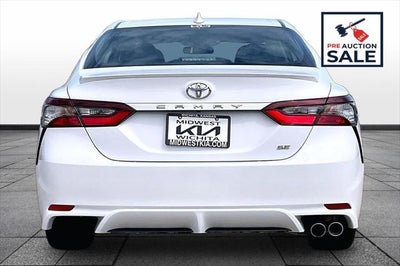 2024 Toyota Camry SE