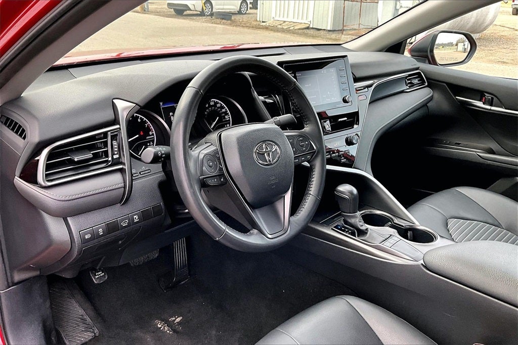 2024 Toyota CAMRY SE