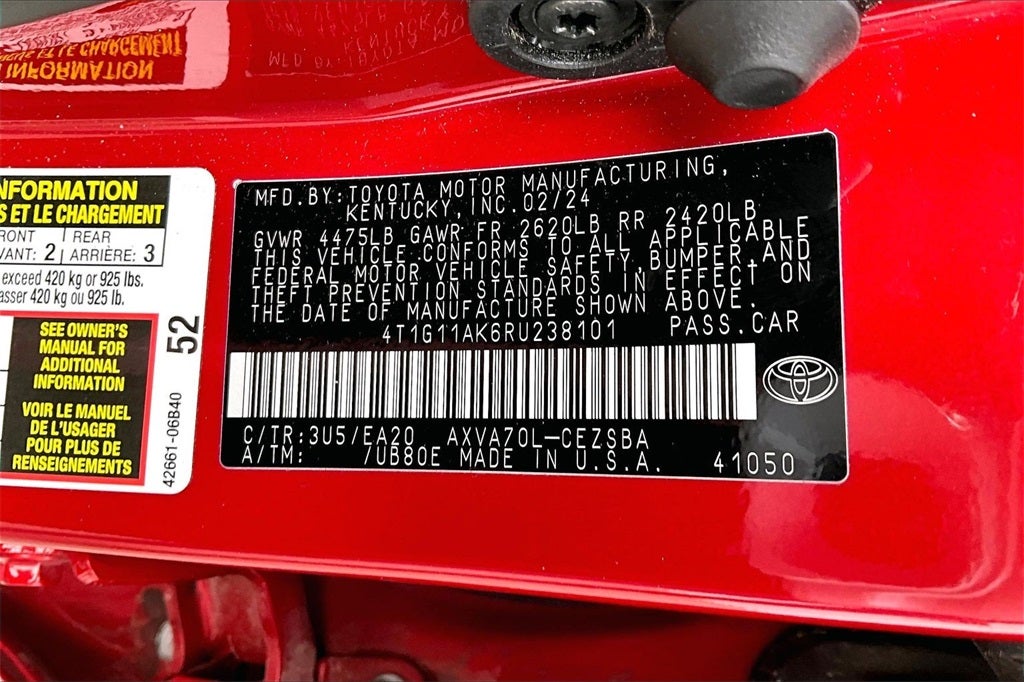 2024 Toyota CAMRY SE