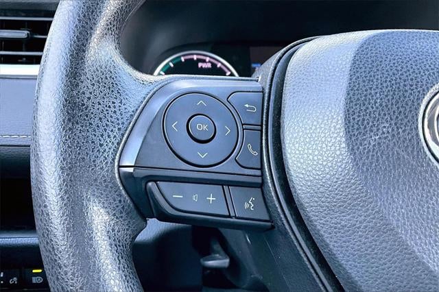 2022 Toyota RAV4 HYBRID LE