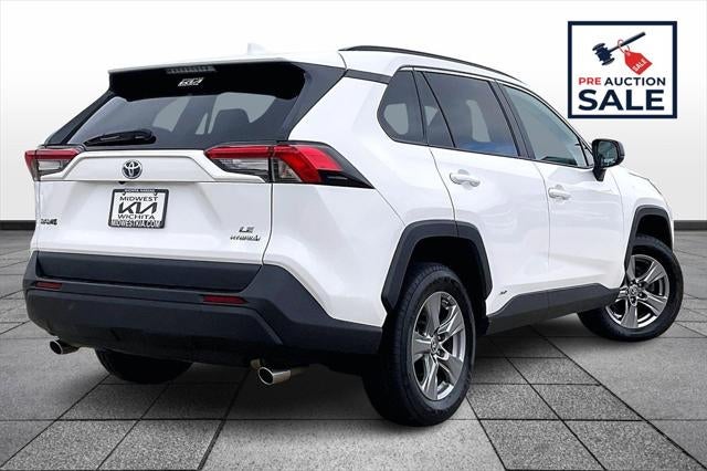 2022 Toyota RAV4 HYBRID LE