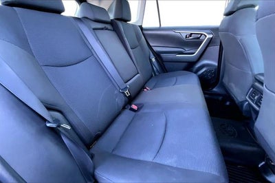 2022 Toyota RAV4 HYBRID LE