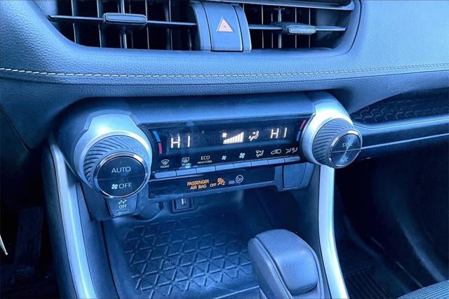 2022 Toyota RAV4 HYBRID LE