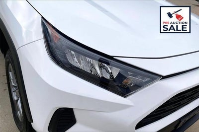 2022 Toyota RAV4 HYBRID LE