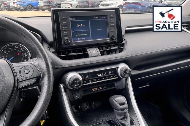 2022 Toyota RAV4 HYBRID LE