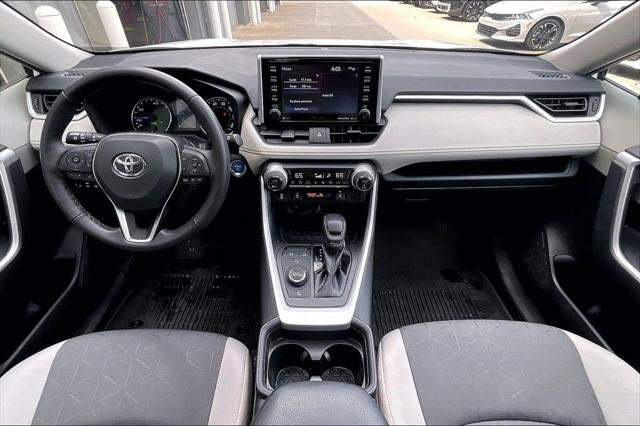 2021 Toyota RAV4 HYBRID XLE