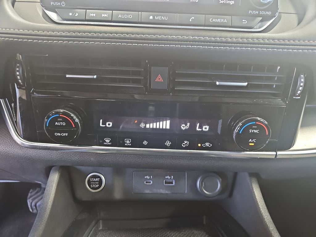 2022 Nissan Rogue SV