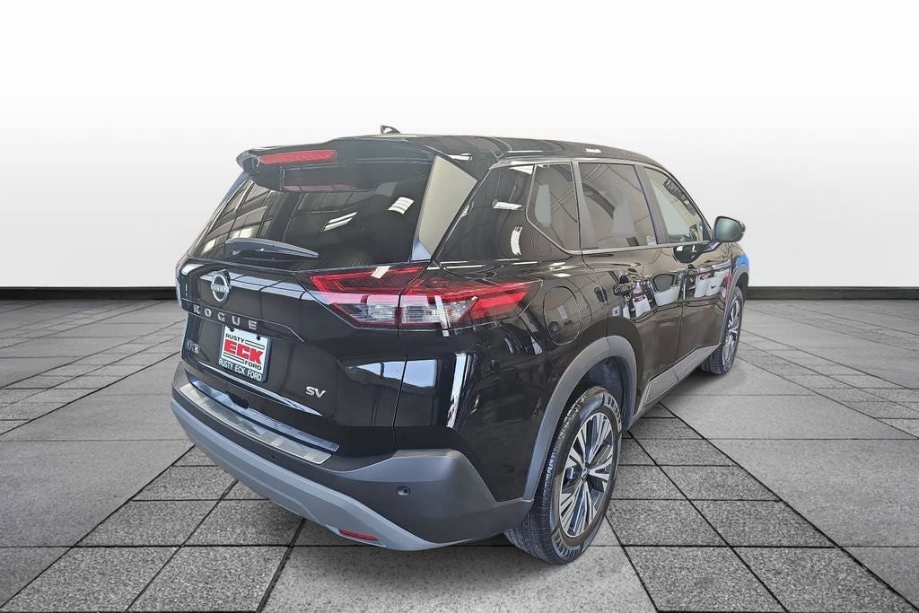 2022 Nissan Rogue SV