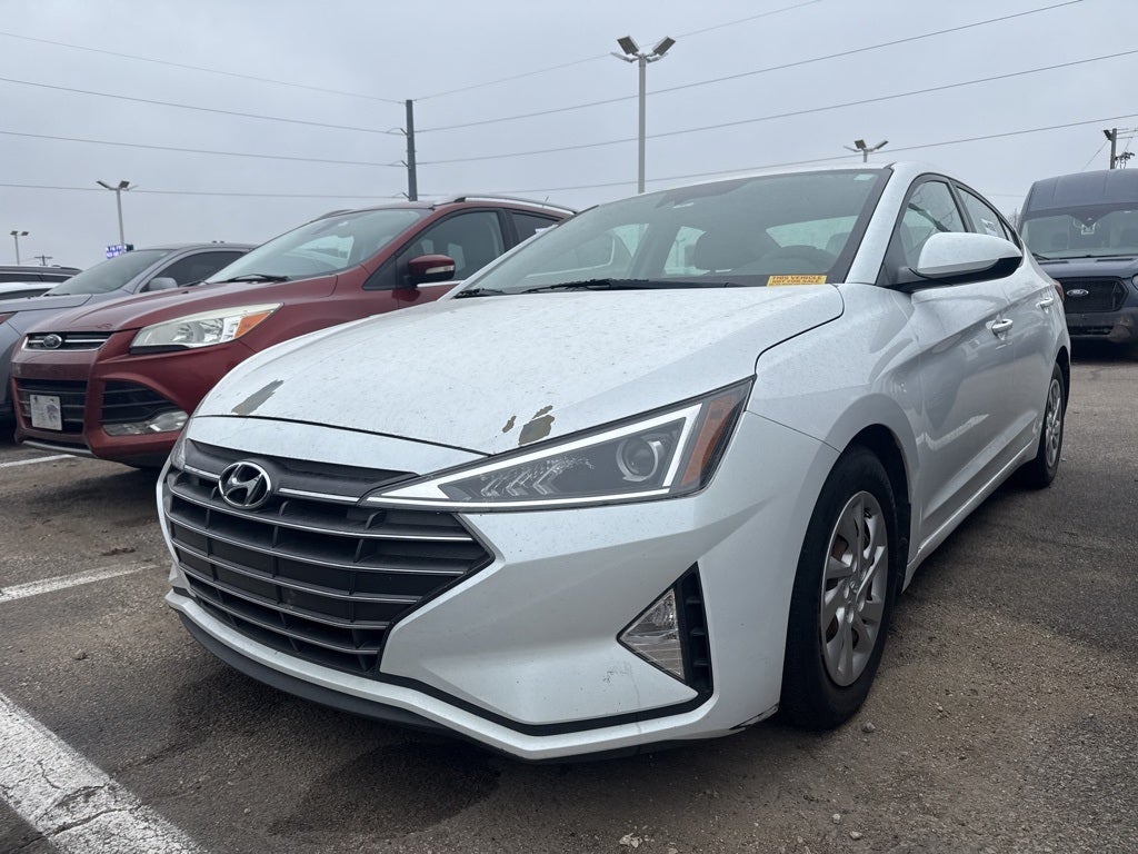 2020 Hyundai Elantra SE