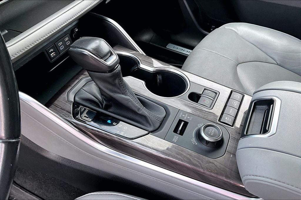2022 Toyota Highlander Limited