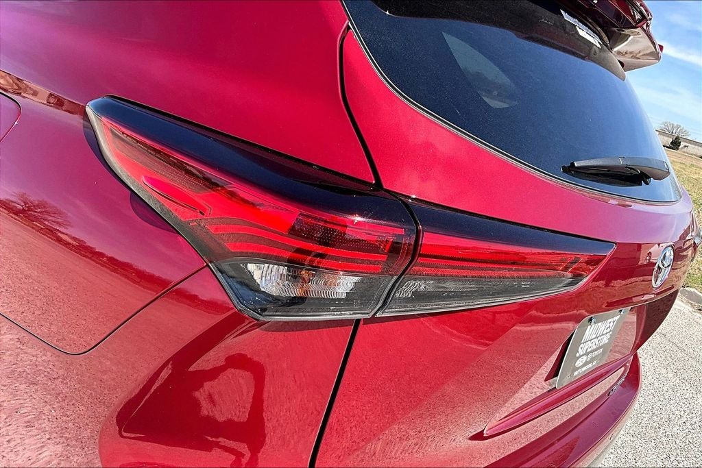 2021 Toyota HIGHLANDER Limited