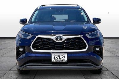 2023 Toyota Highlander XLE