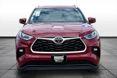 2024 Toyota Highlander XLE