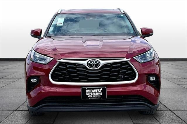 2024 Toyota Highlander XLE