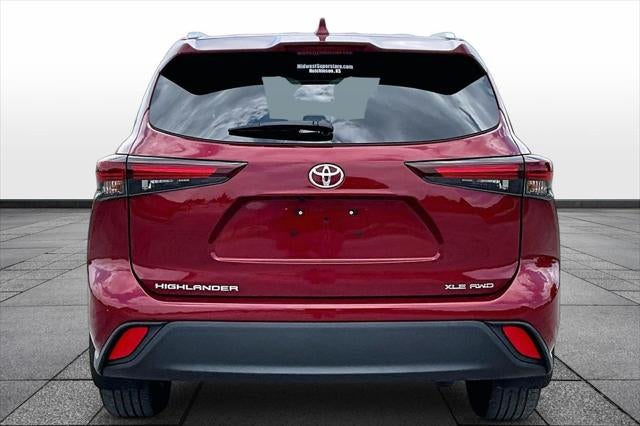 2024 Toyota Highlander XLE