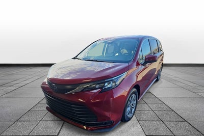 2024 Toyota SIENNA LE LE 8 Passenger