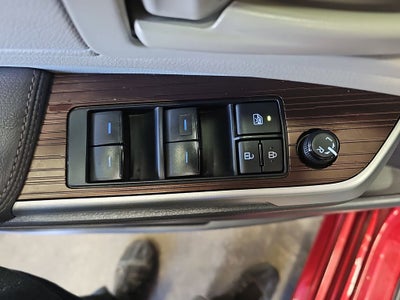 2024 Toyota SIENNA LE LE 8 Passenger