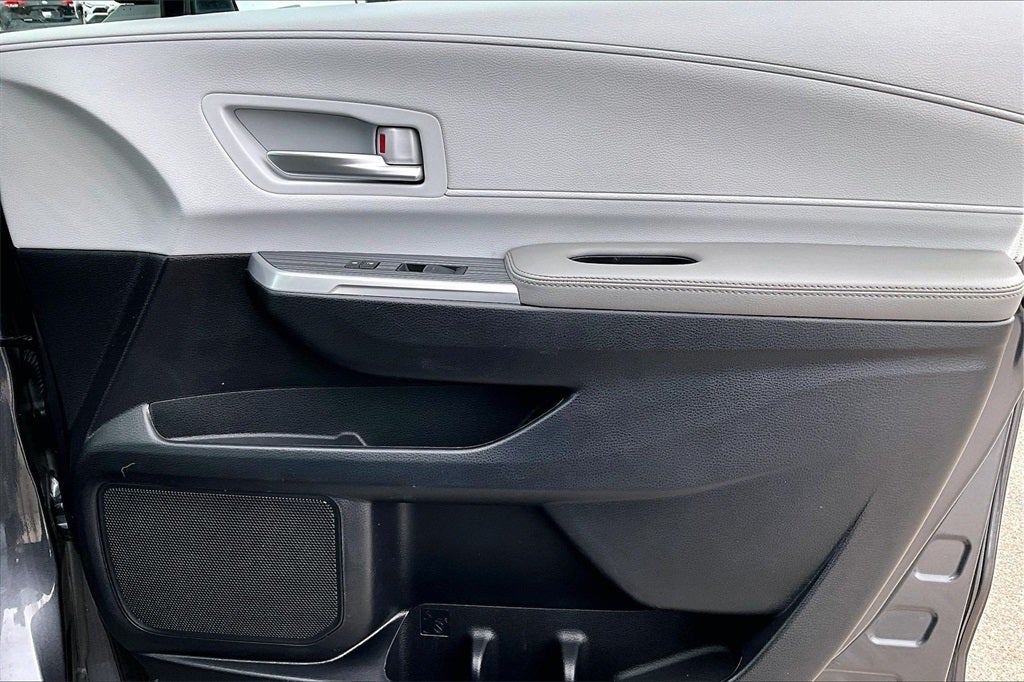 2025 Toyota SIENNA XLE XLE 7 Passenger