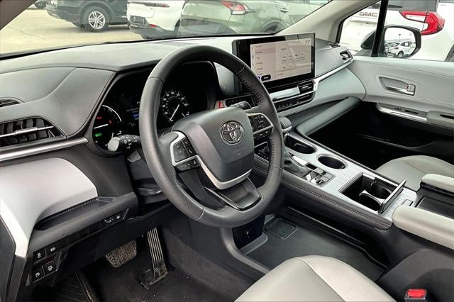 2025 Toyota SIENNA XLE XLE 7 Passenger