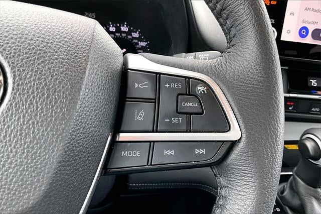 2025 Toyota SIENNA XLE XLE 7 Passenger