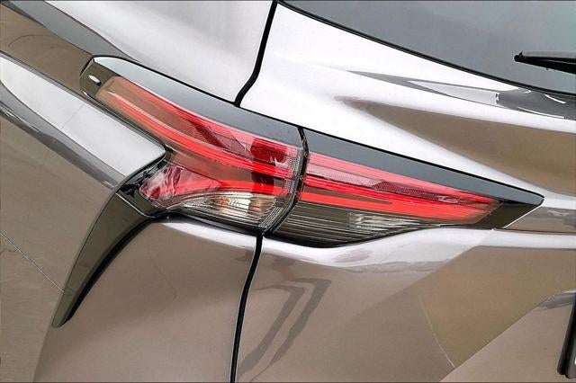 2021 Toyota SIENNA LIMITED Limited 7 Passenger