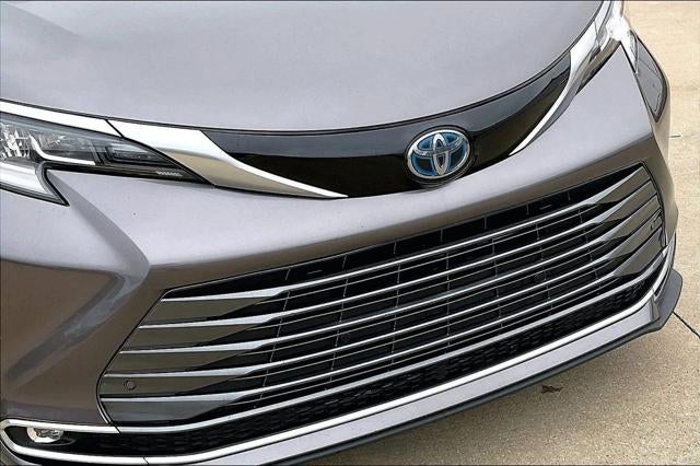 2021 Toyota SIENNA LIMITED Limited 7 Passenger
