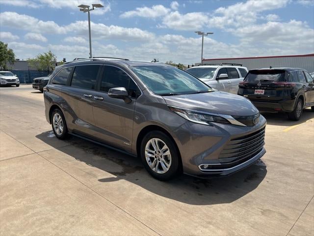 2021 Toyota SIENNA LIMITED Limited 7 Passenger