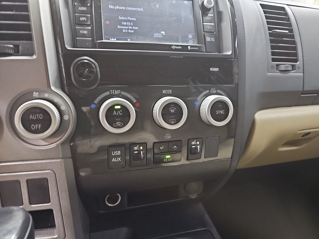 2015 Toyota Sequoia SR5 5.7L