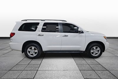 2015 Toyota Sequoia SR5 5.7L