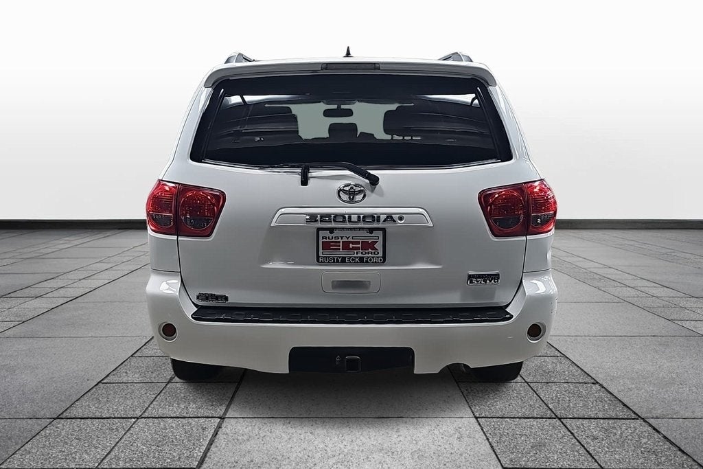 2015 Toyota Sequoia SR5 5.7L