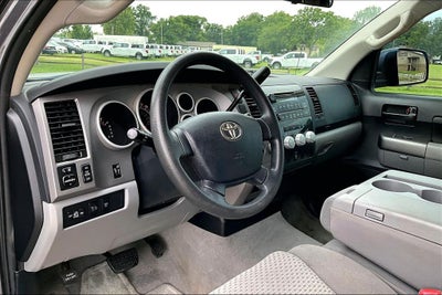 2011 Toyota TUNDRA 4X4 Grade CrewMax
