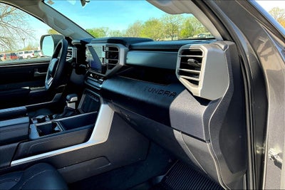 2024 Toyota TUNDRA 4X4 SR5