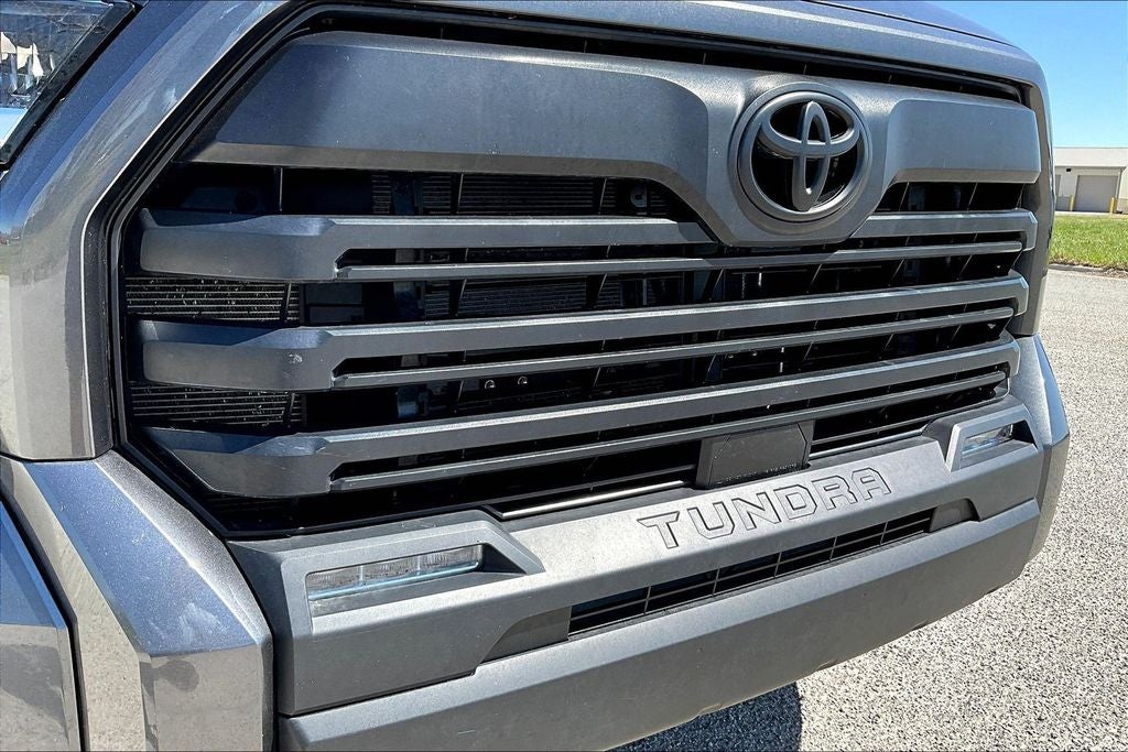 2024 Toyota TUNDRA 4X4 SR5